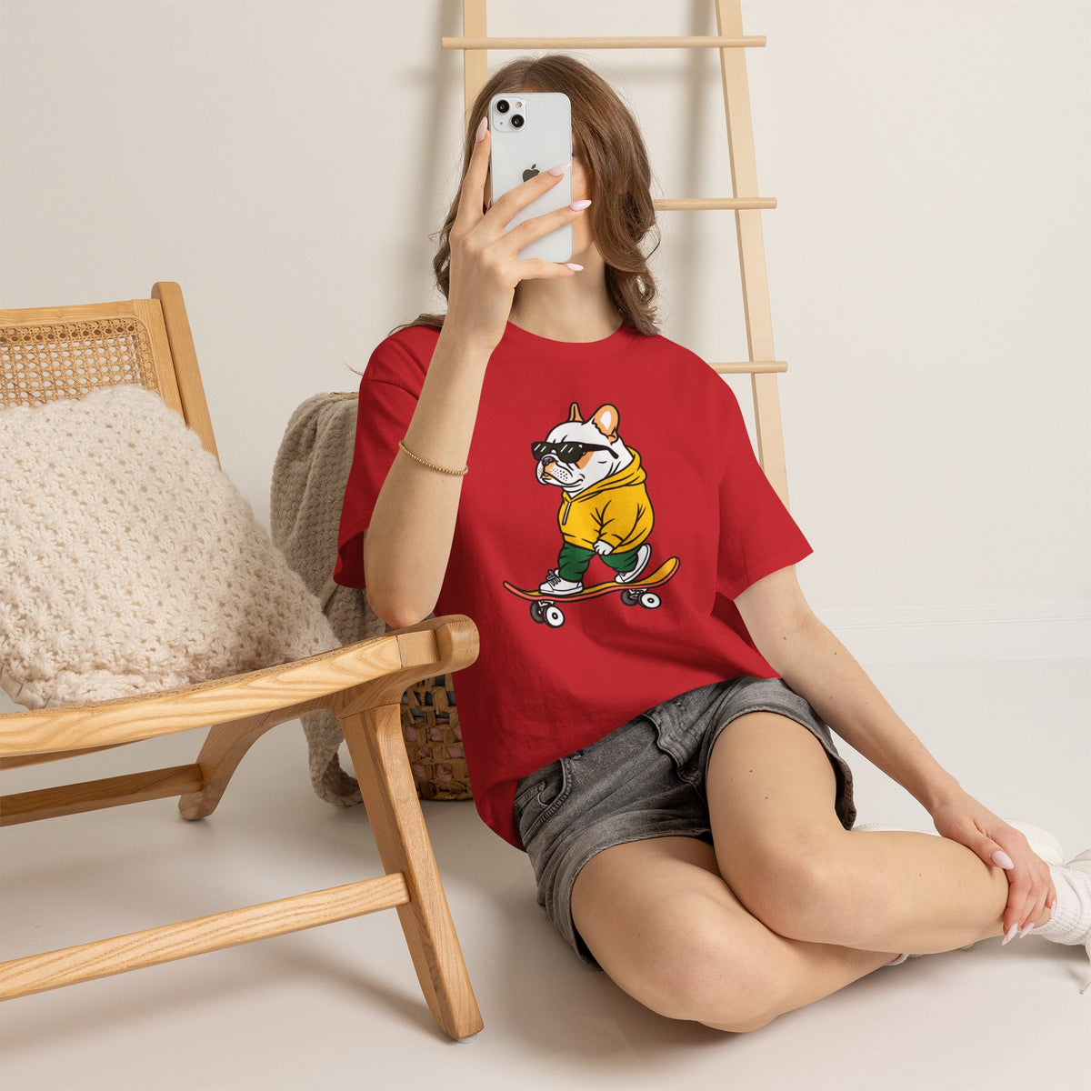 Skateboarding French Bulldog T‑Shirt – Cute Bulldog on Skateboard Graphic Tee