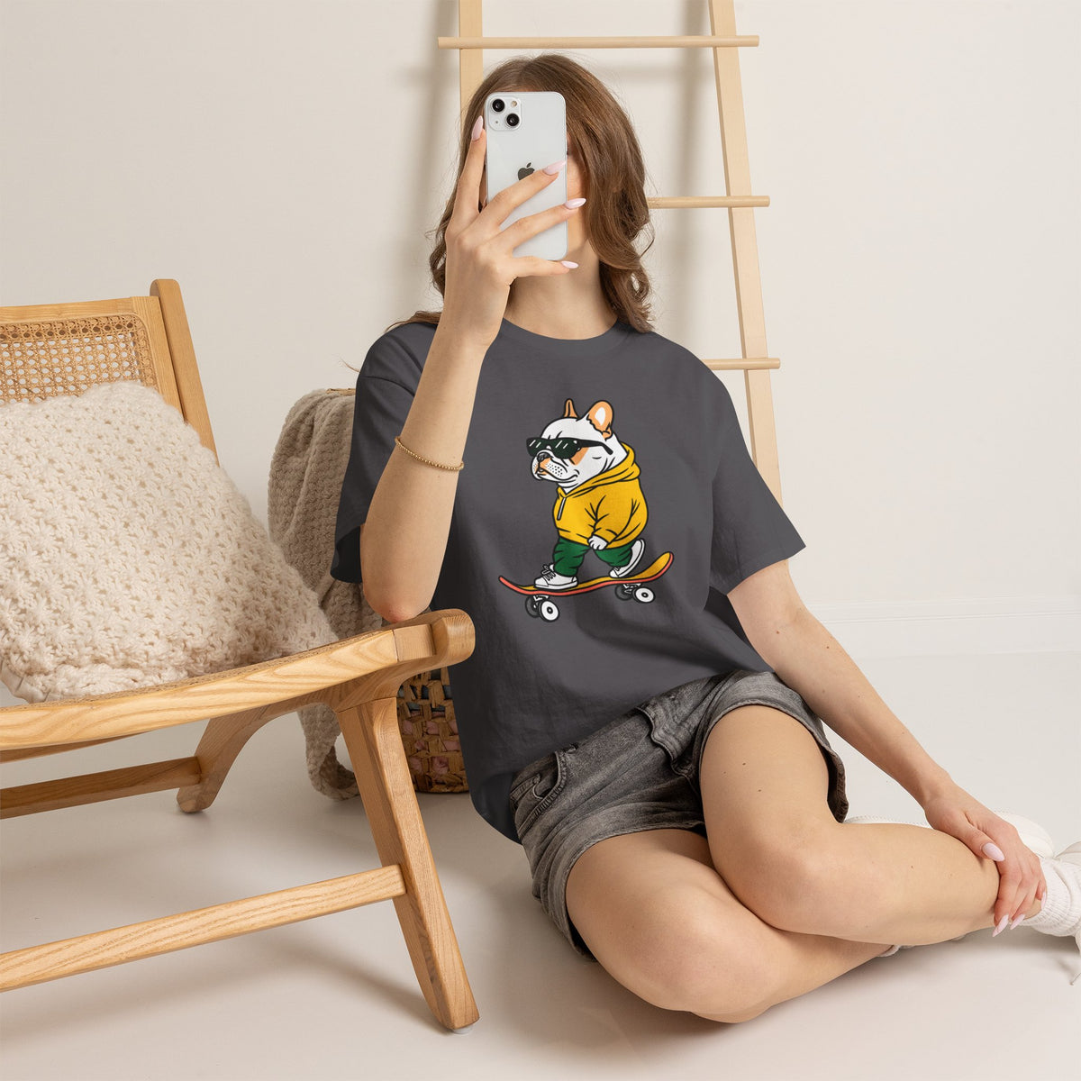 Skateboarding French Bulldog T‑Shirt – Cute Bulldog on Skateboard Graphic Tee