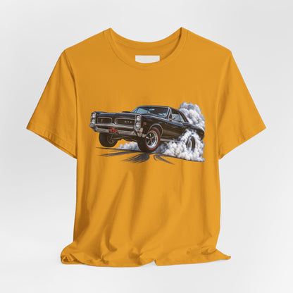 Vintage Muscle Car Tee — Burnout Classic Car Graphic T-Shirt