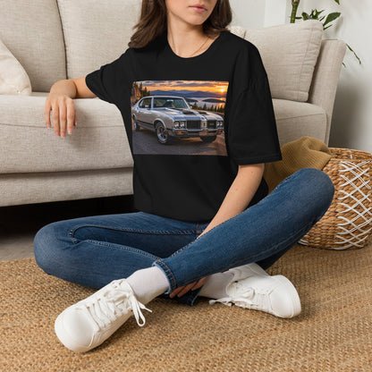 Classic Muscle Car Sunset T-Shirt — Vintage Oldsmobile Photo Tee