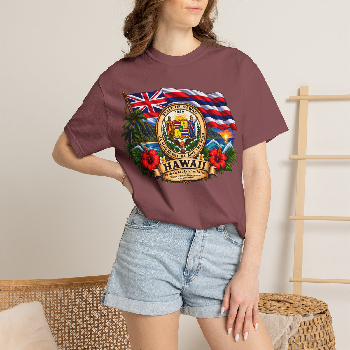 Hawaii State Seal Tee — Vintage Hawaiian Flag & Hibiscus T-Shirt