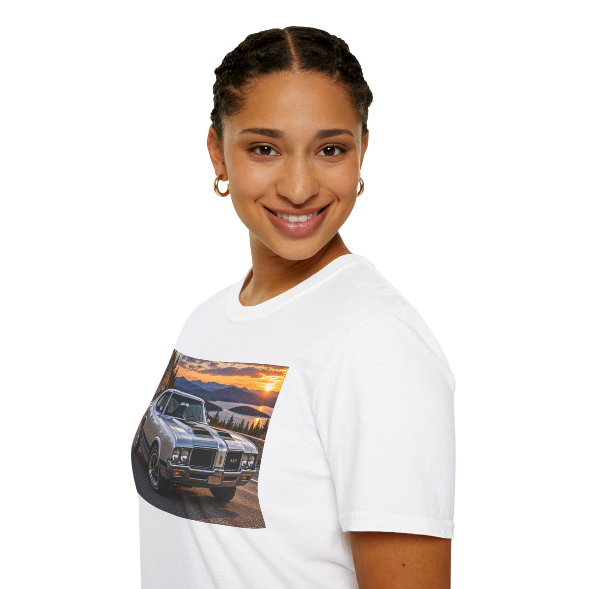 Classic Muscle Car T-Shirt – Vintage Oldsmobile Sunset Graphic Tee