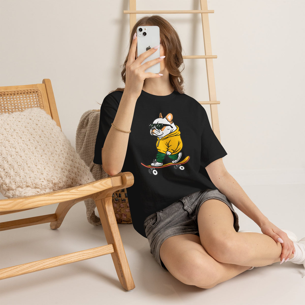 Skateboarding French Bulldog T‑Shirt – Cute Bulldog on Skateboard Graphic Tee