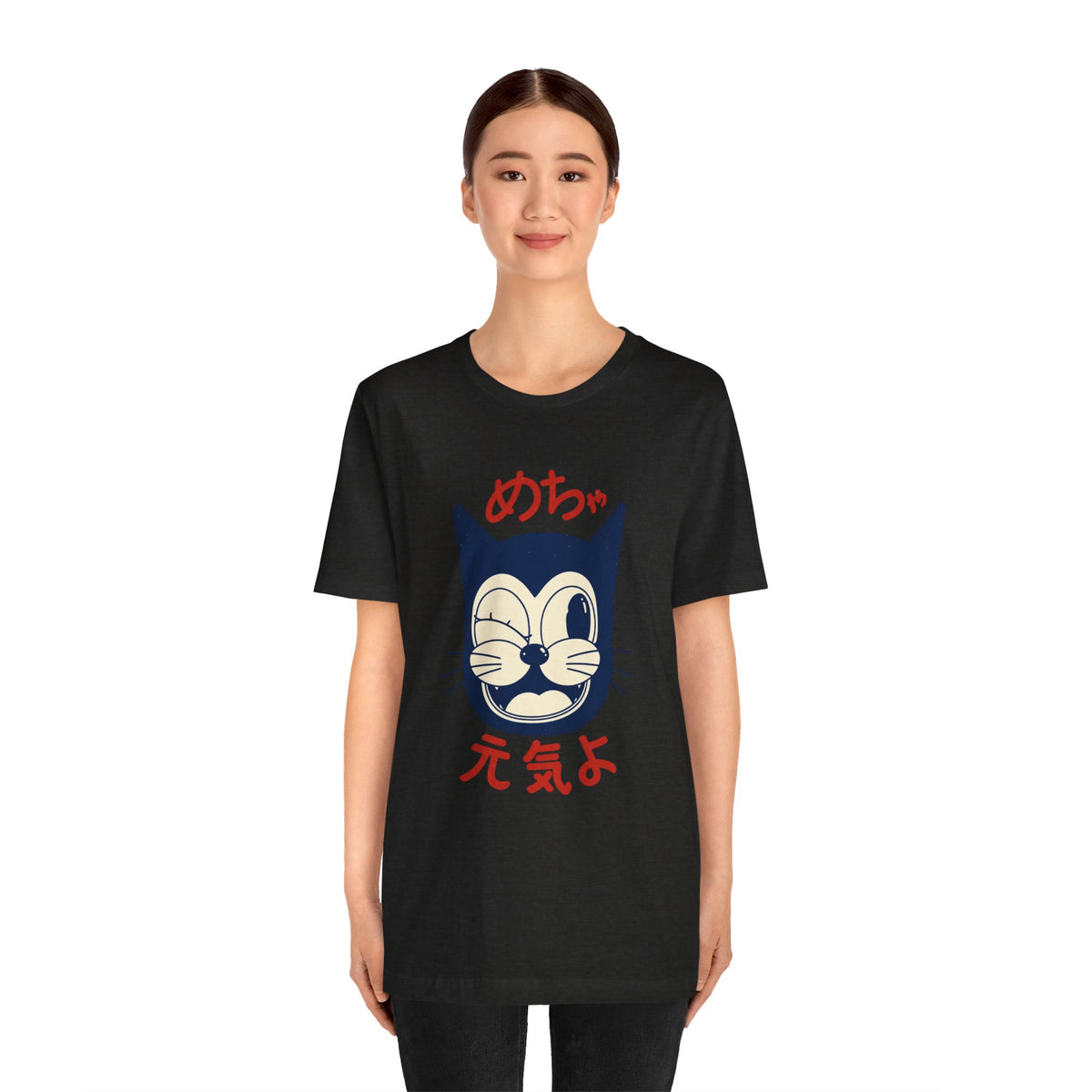Japanese Lucky Cat T-Shirt – “めちゃ元気よ” Maneki Neko Graphic Tee