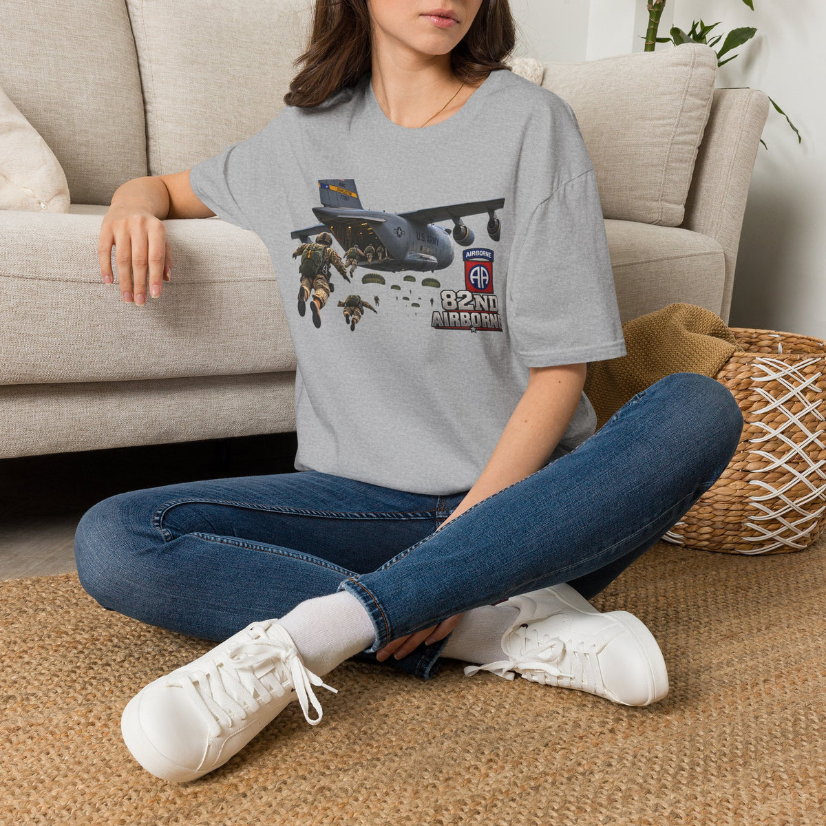82nd Airborne Paratrooper T-Shirt — Military Jump C-17 Skydiving Design