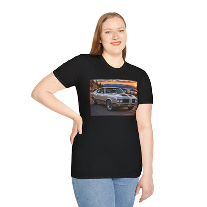 Classic Muscle Car T-Shirt – Vintage Oldsmobile Sunset Graphic Tee