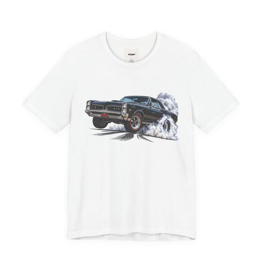 Vintage Muscle Car Tee — Burnout Classic Car Graphic T-Shirt