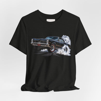 Vintage Muscle Car Tee — Burnout Classic Car Graphic T-Shirt