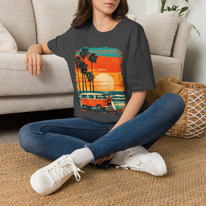 Retro Sunset Van T-Shirt – Tropical Beach Road Trip Graphic