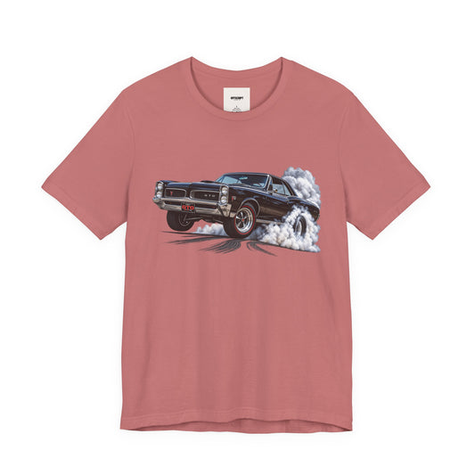 Vintage Muscle Car Tee — Burnout Classic Car Graphic T-Shirt
