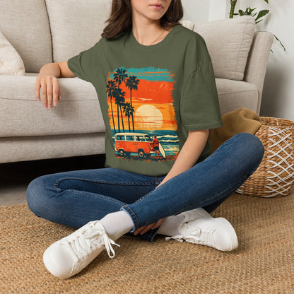 Retro Sunset Van T-Shirt – Tropical Beach Road Trip Graphic